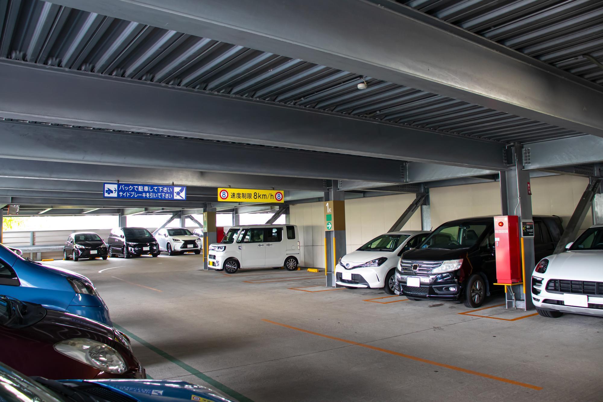 収容台数とメンテナンスの両立なら自走式立体駐車場